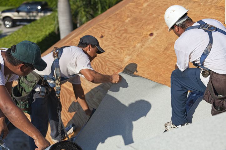 Soutenir et intégrer les travailleurs étrangers dans l’industrie de la construction.